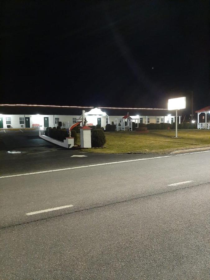 Clarysville Motel Frostburg Exterior foto